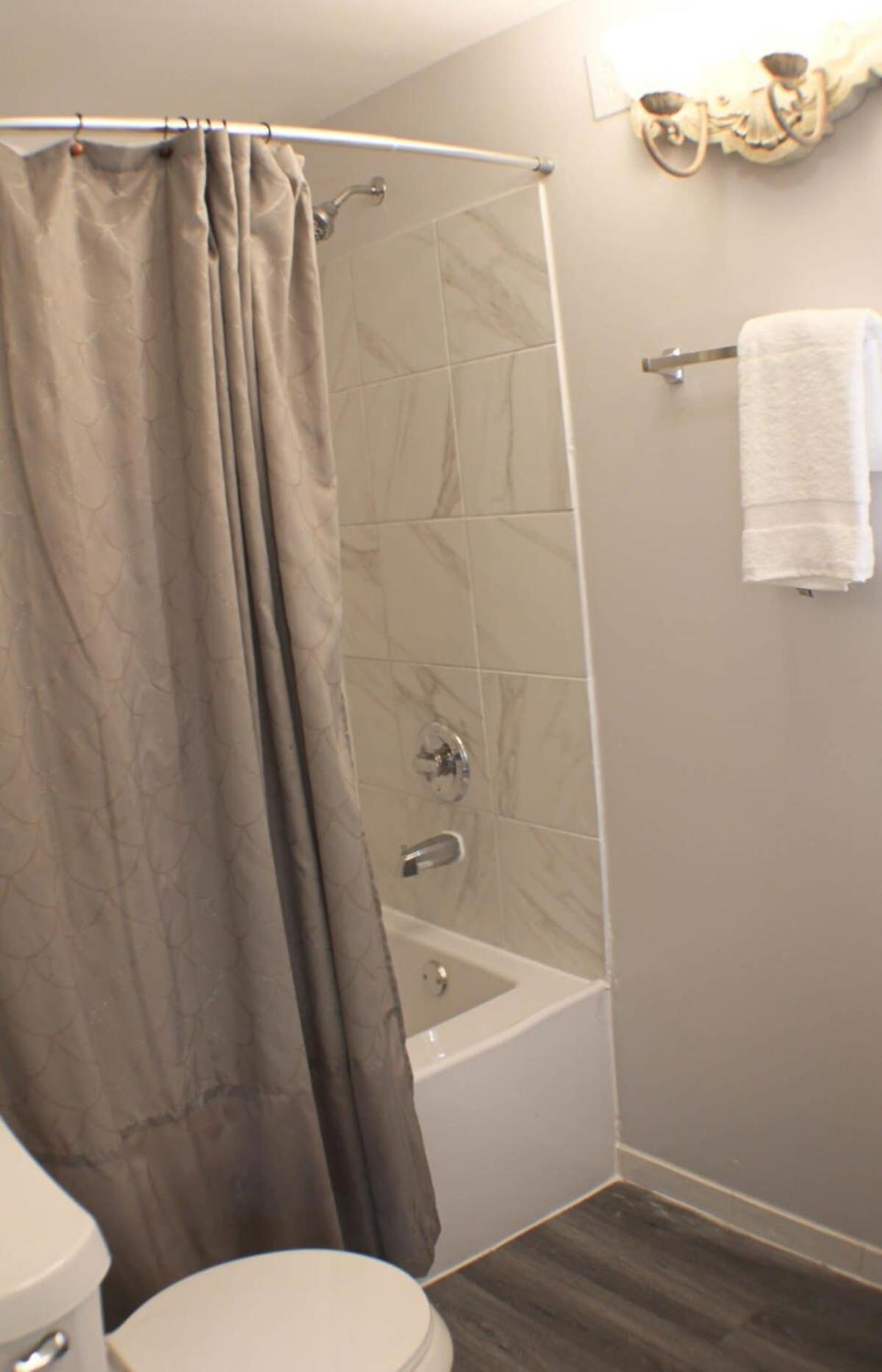Newly Renovated 2-Bed Near Downtown-North Shore Pittsburgh Eksteriør billede